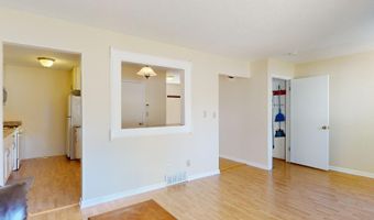 721 Meadow Pl, Ames, IA 50010