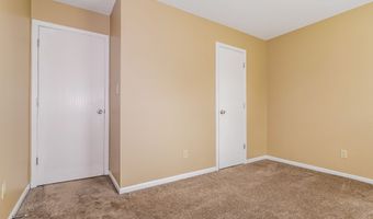 7467 Grandview Dr, Avon, IN 46123