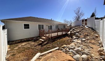 280 Juniper St, Buffalo, WY 82834