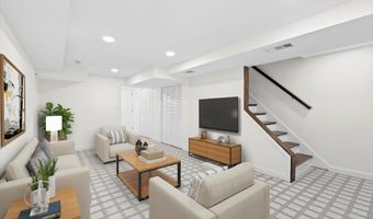 6913 WESTHAMPTON Dr, Alexandria, VA 22307