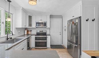 117 Mesa Dr, North Kingstown, RI 02852