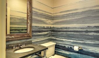 10 Owl Tree Ln, East Greenwich, RI 02818
