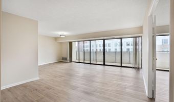 5300 COLUMBIA Pike 904, Arlington, VA 22204