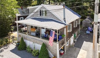 22 Harrison St, Bristol, RI 02809