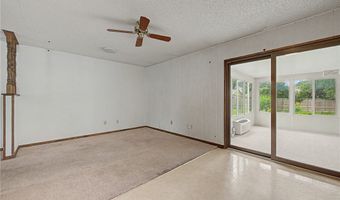 1708 Lawrence St, Bentonville, AR 72712