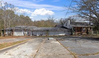 2076 Windy Hill Rd, Decatur, GA 30032