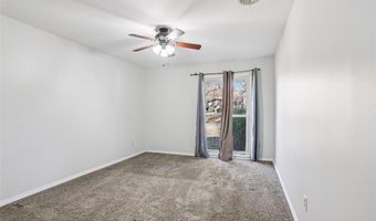 117 Old Oaks Dr, Ballwin, MO 63011