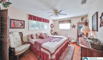 3016 Coplay Ln, North Whitehall, PA 18052