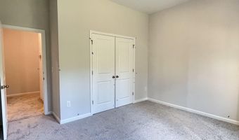 700 Sage Oak Ln, Apex, NC 27539