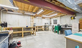 605 S Palmer Dr, Brandon, SD 57005