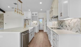 150 Chateau Bnd, Ardmore, OK 73401