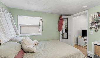 3 Lane 7, Coventry, RI 02816