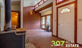 708 Southfork Rd, Cody, WY 82414