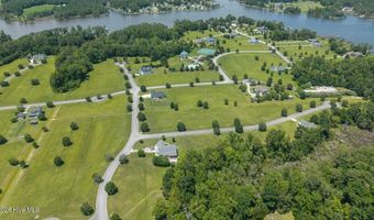 46 Carolina Way, Arapahoe, NC 28510