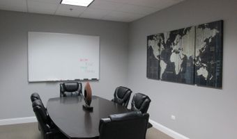 275 Stonegate Rd, Algonquin, IL 60102