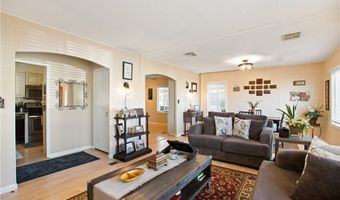 39 Pine Via Ave, Anaheim, CA 92801