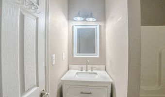 835 E Lincoln Rd, Alcoa, TN 37701