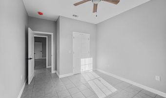 110 Peach Ln, Baxley, GA 31513