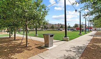 4066 Oak Cir, Addison, TX 75001