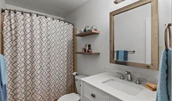 2200 Minerva Way #B5, Anchorage, AK 99515
