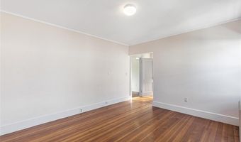 118 Ocean Ave, Cranston, RI 02905