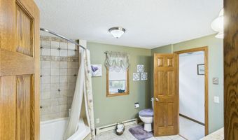 16714 Queens Rd, Avon, MN 56310