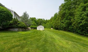 33 Hobart Hill Rd, Brookline, NH 03033