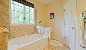 38 LOVE CREEK Dr, Lewes, DE 19958