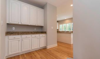 10709 BOSWELL Ln, Potomac, MD 20854