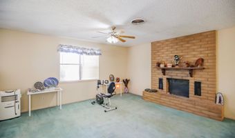 102 Mountain Meadow Rd, Alamogordo, NM 88310