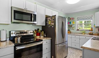 90 Spence St, Athens, TN 37303