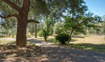 17711 Fuzzy Ln, Anderson, CA 96007