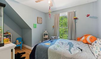 76 Asbury Ln, Acton, ME 04001