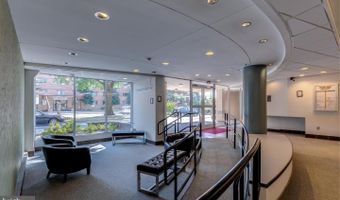 4401 CHERRY HILL Rd 66, Arlington, VA 22207