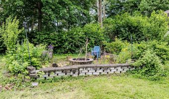 6607 W Ryan Dr, Anderson, IN 46011