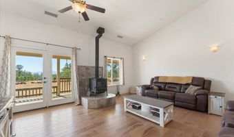 25150 Dersch Rd, Anderson, CA 96007