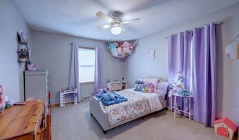 625 N 9th St, Arkansas City, KS 67005