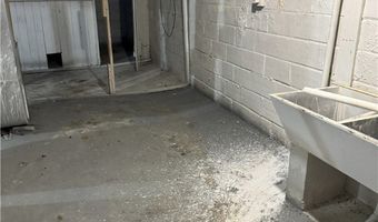 238 Sobul Ave, Akron, OH 44305