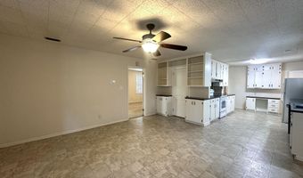 901 4th, Adel, GA 31620