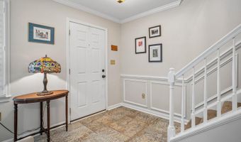 2408 GARNETT Dr, Alexandria, VA 22311