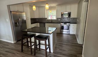 2608 Hurricane Lake Rd, Benton, AR 72019