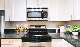 2111 WISCONSIN Ave NW 110, Washington, DC 20007
