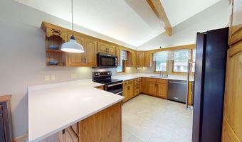 2017 Highland Ave, Albert Lea, MN 56007