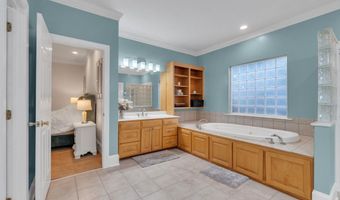 429 Waterford Point Dr, Boiling Springs, SC 29316