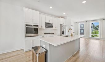 614 GLEN LAKE Dr, Bowie, MD 20716