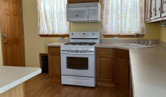94-20 85th Rd, Woodhaven, NY 11421