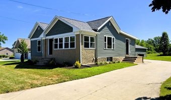1014 Eckart Ave, Auburn, IN 46706