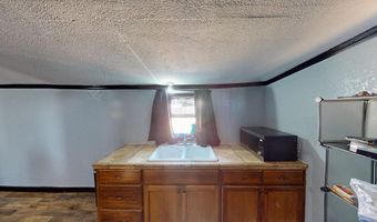 511 NW 4th St, Andrews, TX 79714