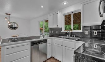 6936 SW 188TH Ave, Beaverton, OR 97007
