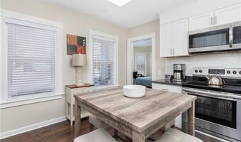 845 Main St, East Greenwich, RI 02818